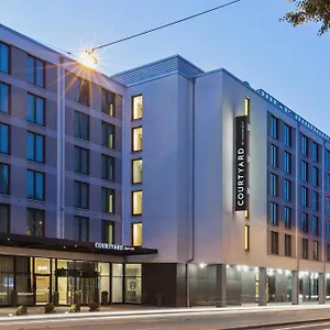 Courtyard By Marriott East Münih